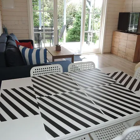 Prázdninový dům In A At 600 M From The Sea Rewal